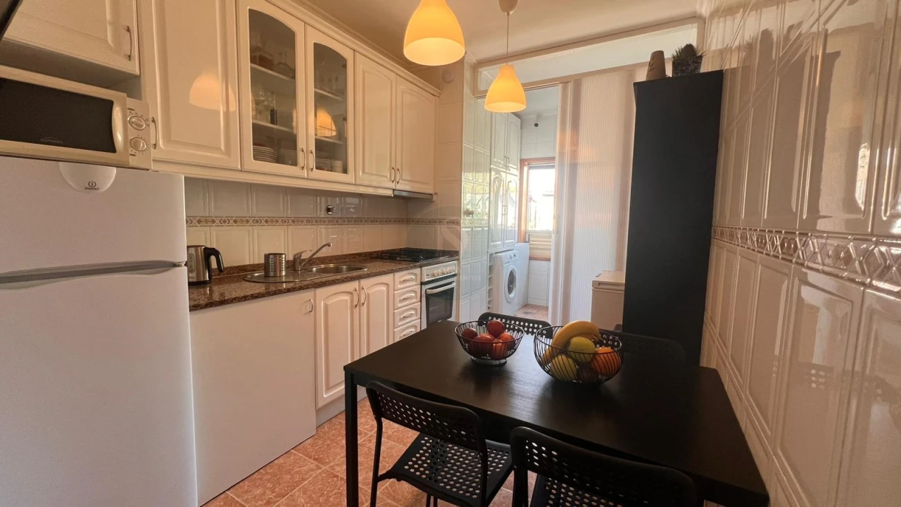 Apartamento T2 para Venda em Oliveira do Douro Foto 5