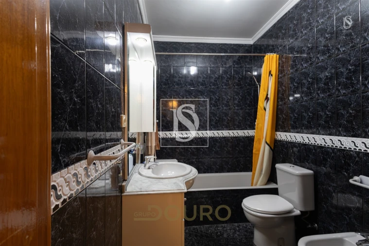 Apartamento T2 para Venda em Madalena Foto 20