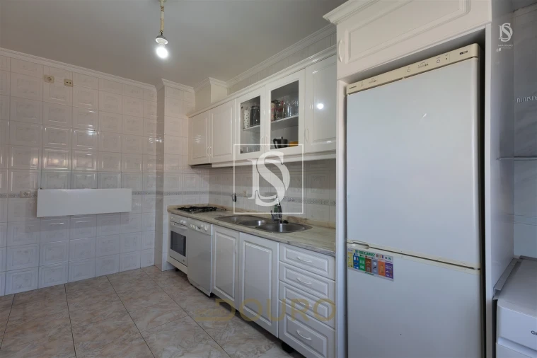 Apartamento T2 para Venda em Madalena Foto 11