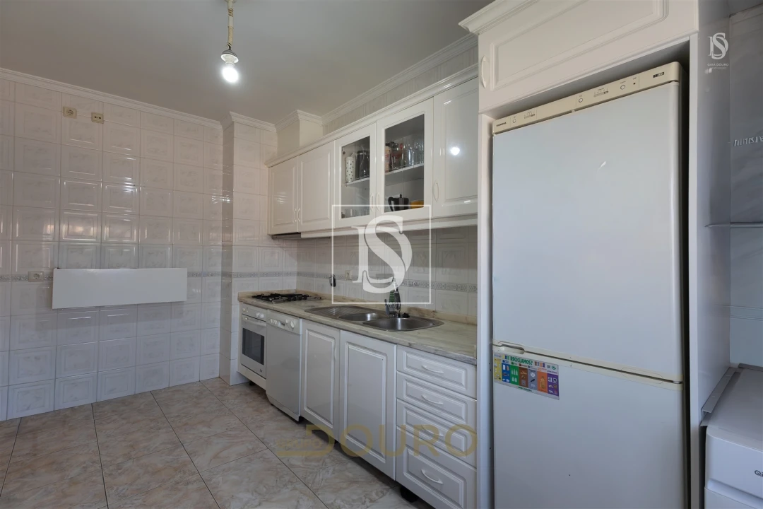 Apartamento T2 para Venda em Madalena Foto 11