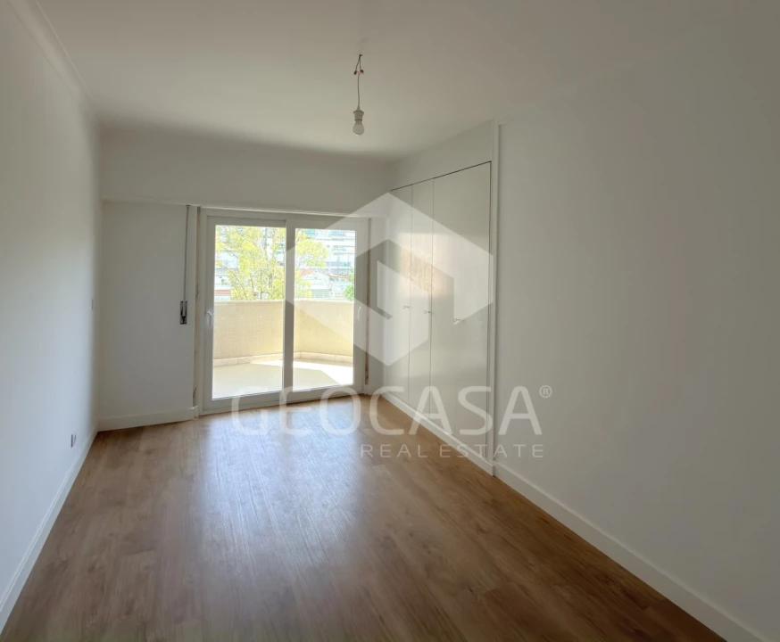 Apartamento T3 para Venda em São Domingos de Benfica Foto 17