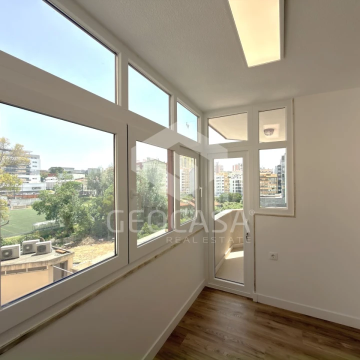 Apartamento T3 para Venda em São Domingos de Benfica Foto 29