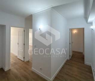 Apartamento T3 para Venda em São Domingos de Benfica