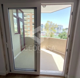 Apartamento T3 para Venda em São Domingos de Benfica