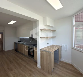 Apartamento T3 para Venda em São Domingos de Benfica