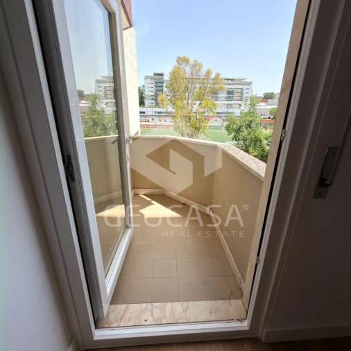 Apartamento T3 para Venda em São Domingos de Benfica Foto 25