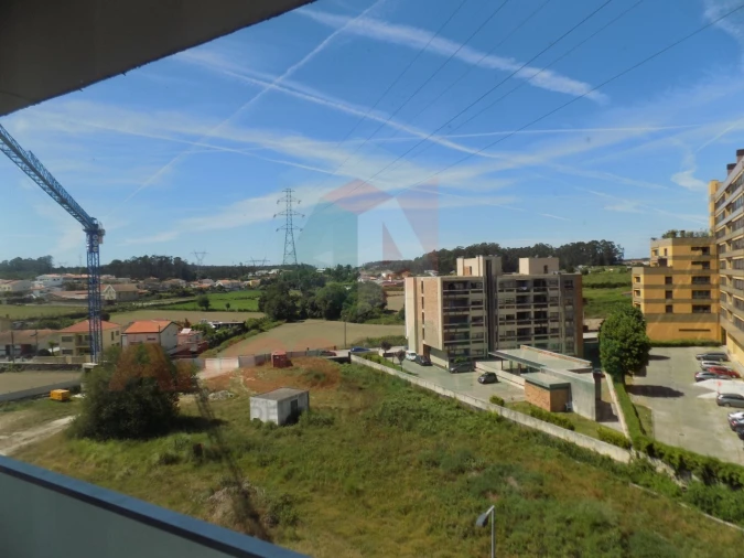 Apartamento T2 para Venda em Cidade da Maia Foto 11