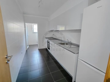 Apartamento T2 para Venda em Caniço