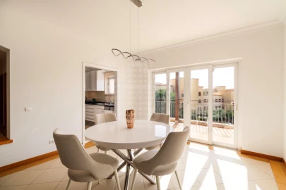 Apartamento T2 para Venda em Quarteira