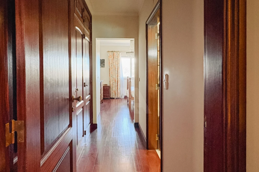 Apartamento T2 para Venda em Cascais e Estoril Foto 11