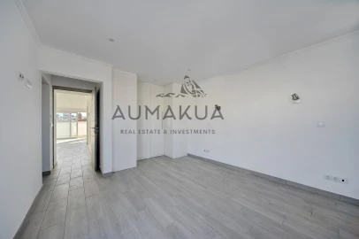 Apartamento T1 para Venda em Loule (São Sebastião)