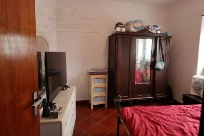 Apartamento T2 para Venda em Santa Maria, São Pedro e Matacães