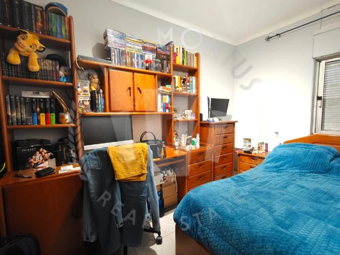 Apartamento T2 para Venda em Carcavelos e Parede Foto 7