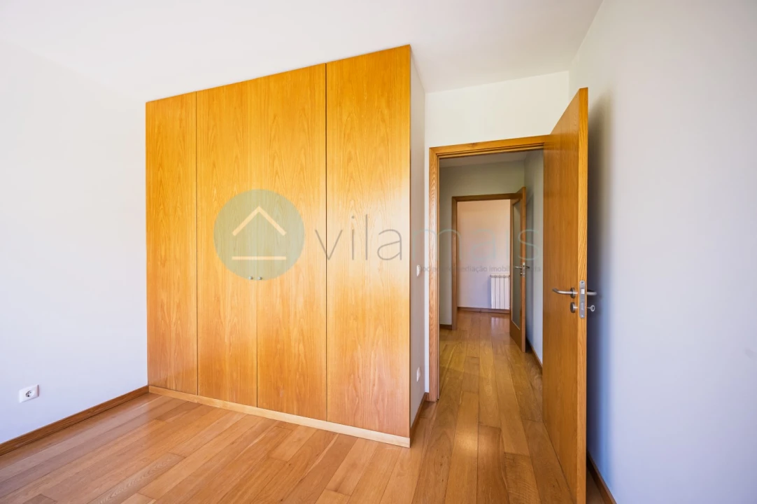 Apartamento T1 para Venda em Paranhos Foto 13