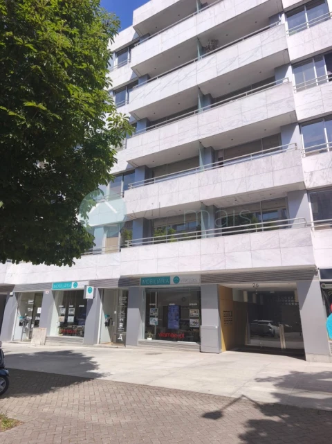 Apartamento T1 para Venda em Paranhos