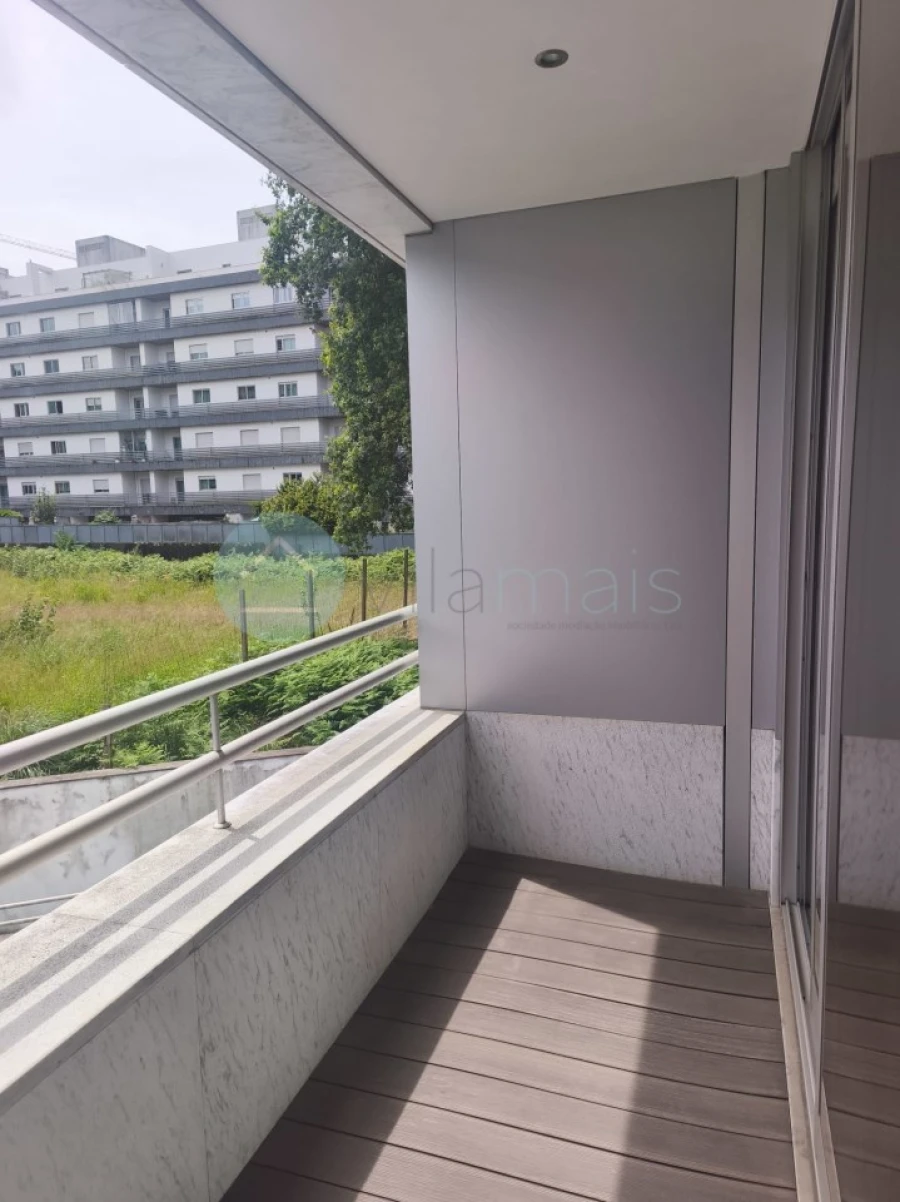 Apartamento T1 para Venda em Paranhos Foto 17
