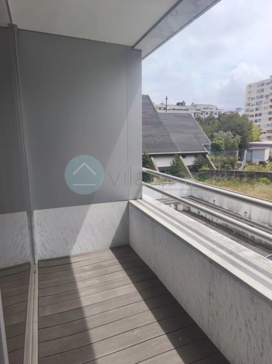 Apartamento T1 para Venda em Paranhos Foto 18