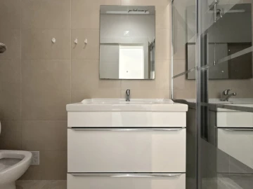 Apartamento T1 para Venda em Camarate, Unhos e Apelação