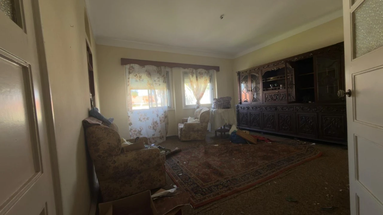 Apartamento T4 para Venda em Alvalade Foto 15