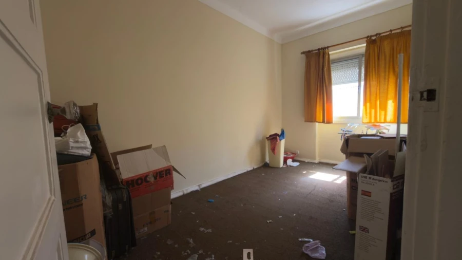 Apartamento T4 para Venda em Alvalade Foto 10