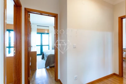 Apartamento T4 para Venda em São Domingos de Rana