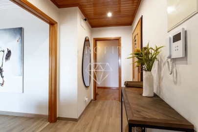 Apartamento T4 para Venda em São Domingos de Rana