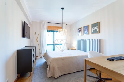 Apartamento T4 para Venda em São Domingos de Rana
