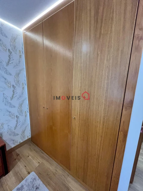 Apartamento T1 para Venda em Parceiros e Azoia