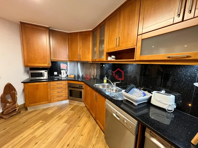 Apartamento T1 para Venda em Parceiros e Azoia Foto 7