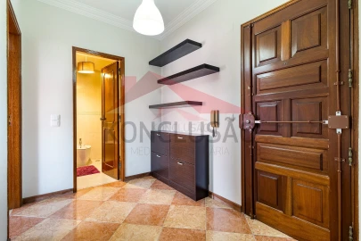 Apartamento T2 para Venda em Odivelas