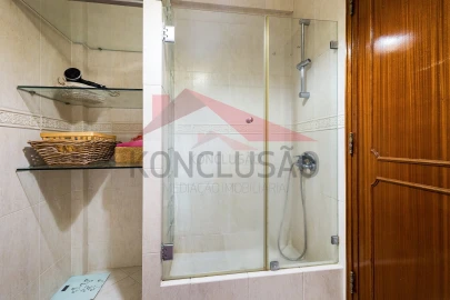 Apartamento T2 para Venda em Odivelas