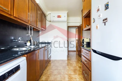 Apartamento T2 para Venda em Odivelas