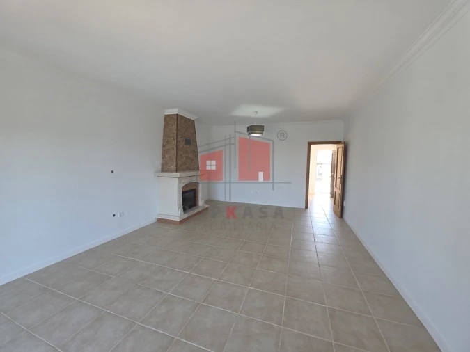 Moradia T4 para Venda em Gambia-Pontes-Alto da Guerra Foto 6