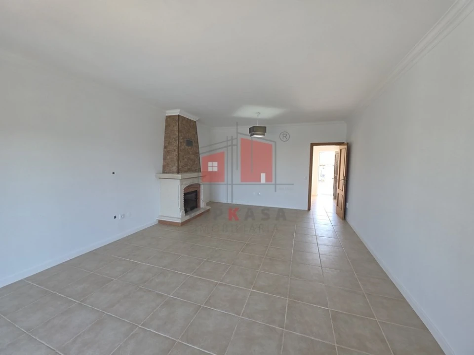 Moradia T4 para Venda em Gambia-Pontes-Alto da Guerra Foto 6
