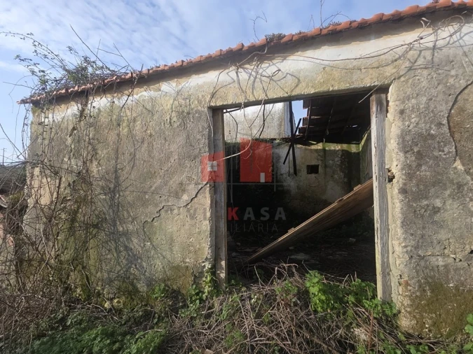 Moradia T3 para Venda em Maceira Foto 6
