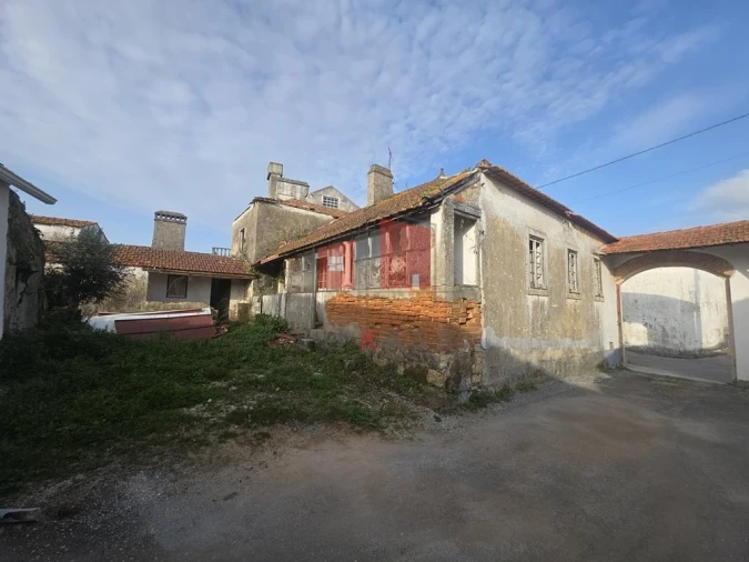 Moradia T3 para Venda em Maceira Foto 2