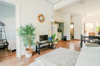 Apartamento T2 para Venda em Sesimbra (Santiago)