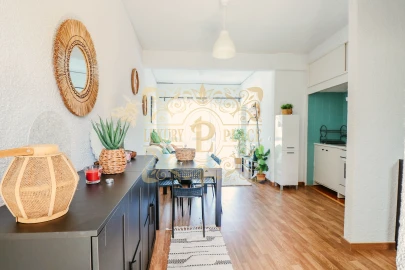 Apartamento T2 para Venda em Sesimbra (Santiago)