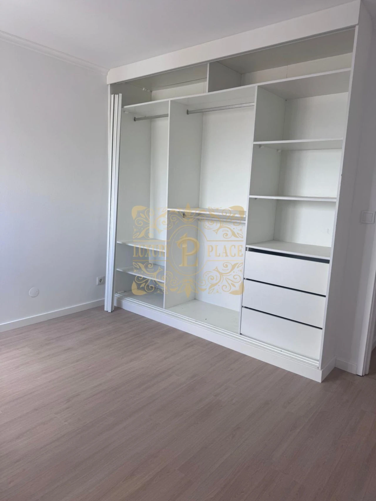 Apartamento T3 para Venda em Caparica e Trafaria Foto 5