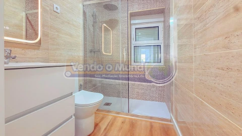 Apartamento T2 para Venda em Alverca do Ribatejo e Sobralinho