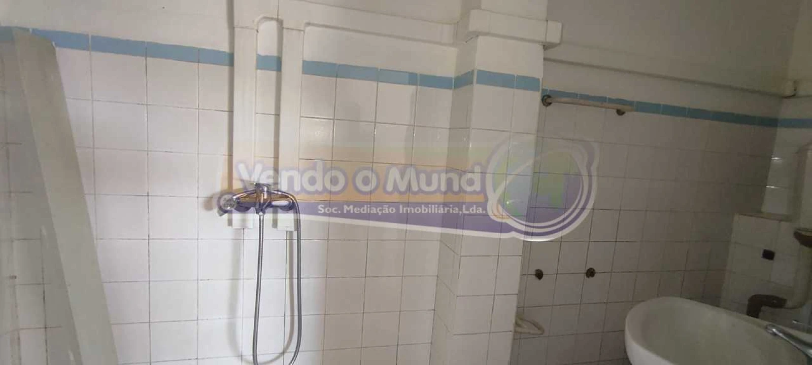 Moradia T2 para Venda em Mora Foto 9