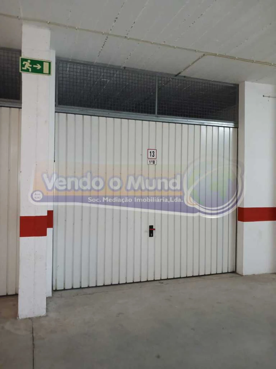 Apartamento T2 para Venda em Alvor Foto 6