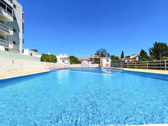 Apartamento T2 para Venda em Alvor Foto 2