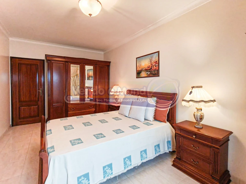 Apartamento T2 para Venda em Alvor Foto 10