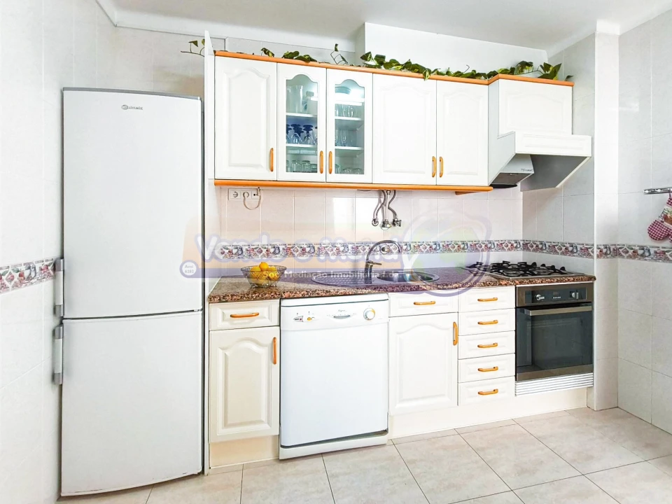 Apartamento T2 para Venda em Alvor Foto 8