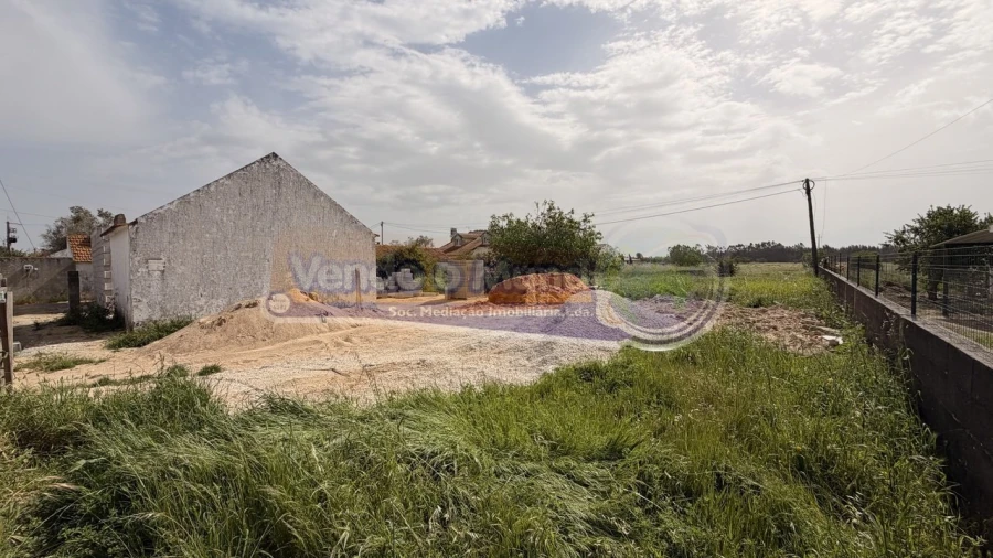 Moradia T2 para Venda em Benavente Foto 4