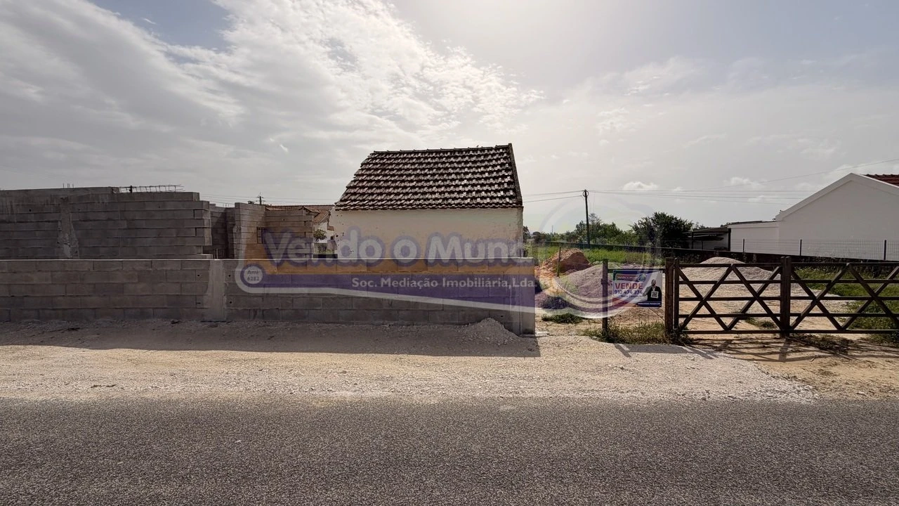 Moradia T2 para Venda em Benavente Foto 2