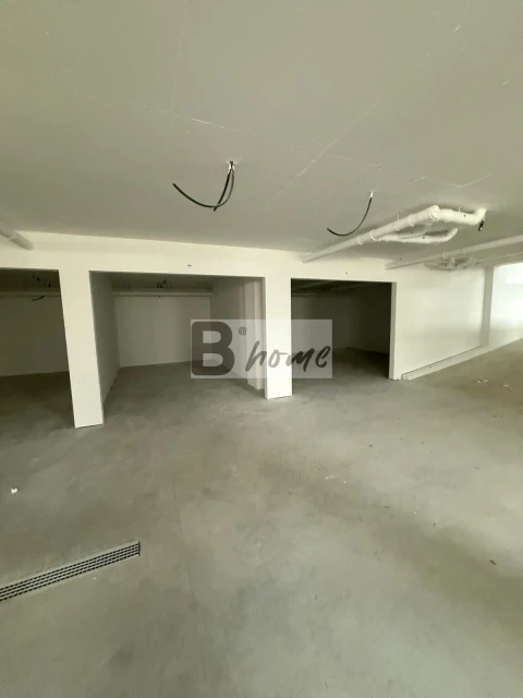 Apartamento T1 para Venda em Charneca de Caparica e Sobreda