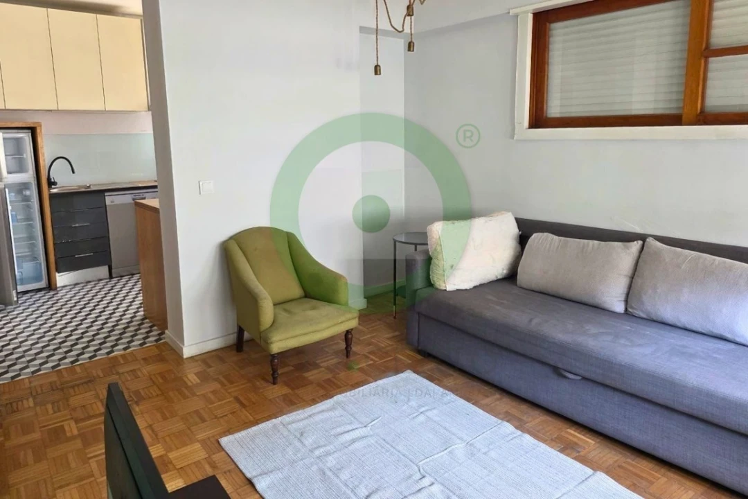 Apartamento T1 para Venda em Cedofeita, Santo Ildefonso, Sé, Miragaia, São Nicolau e Vitória Foto 2