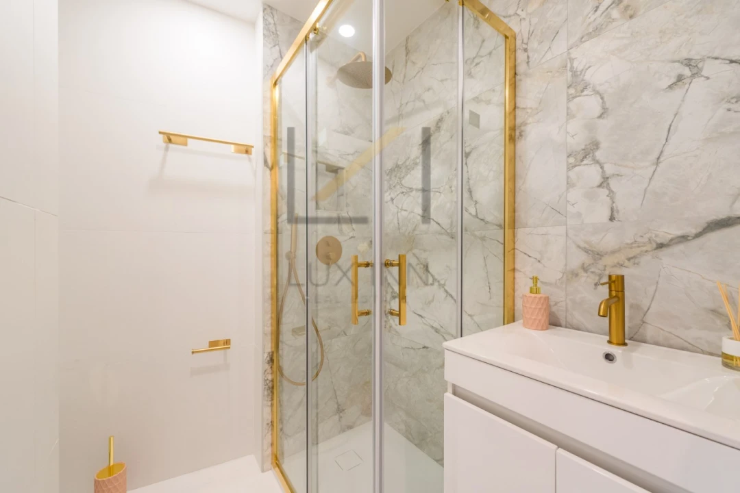 Apartamento T1 para Venda em Venteira Foto 3